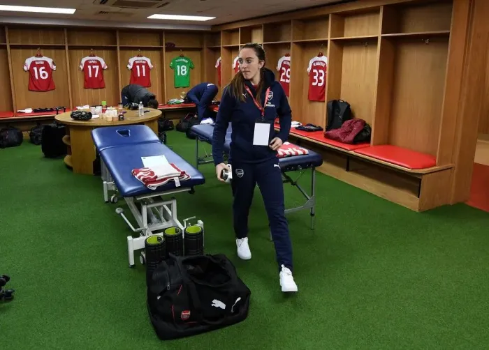 Framed Print : Lisa Evans - Arsenal FC: Pre-Match Focus at FA WSL Continental Cup Final vs Manchester City