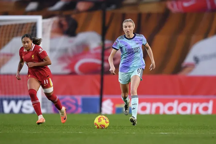 Framed Print : Liverpool v Arsenal - Barclays Women's Super League