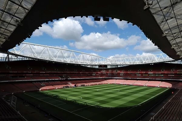 LONDON, ENGLAND - APRIL 17: A general view of Emitrates Stadium before the Barclays Premier League match between