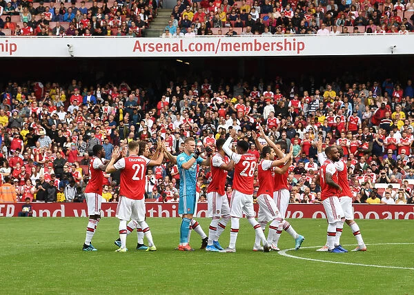 LONDON, ENGLAND - JULY 28: The Arsenal team line up before the Emirates Cup match between Arsenal