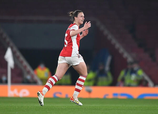 Lotte Wubben-Moy Scores Dramatic Goal: Arsenal Women's Champions League Quarterfinal First Leg vs. VfL Wolfsburg