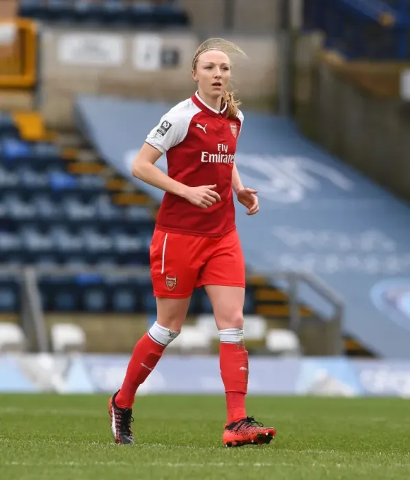 Framed Print : Louise Quinn in Action: Reading FC Women vs. Arsenal Ladies, WSL (Women's Super League)