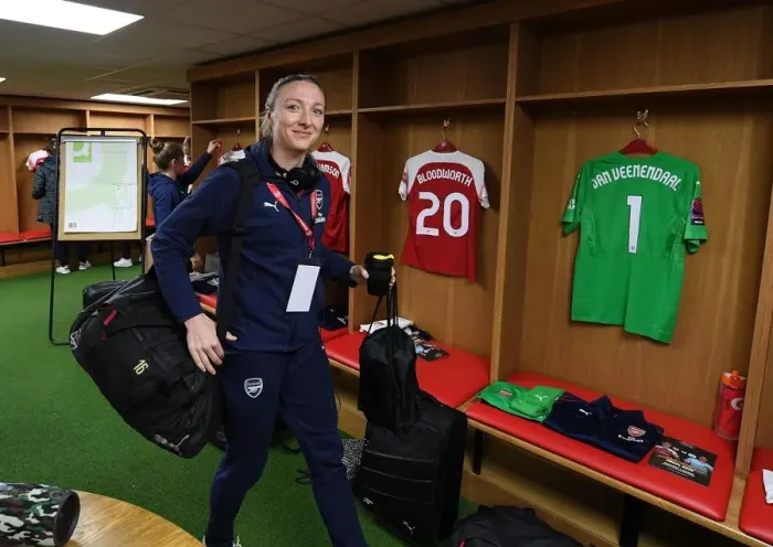 Framed Print : Louise Quinn - Arsenal Women's Star Ready for FA WSL Continental Cup Final Showdown Against Manchester City