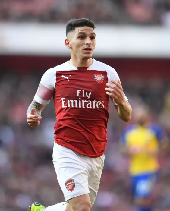 Framed Print : Lucas Torreira: In Action for Arsenal Against Southampton, Premier League 2018-19