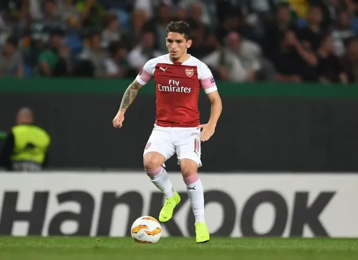 Framed Print : Lucas Torreira in Action: Arsenal vs. Sporting CP, UEFA Europa League 2018-19