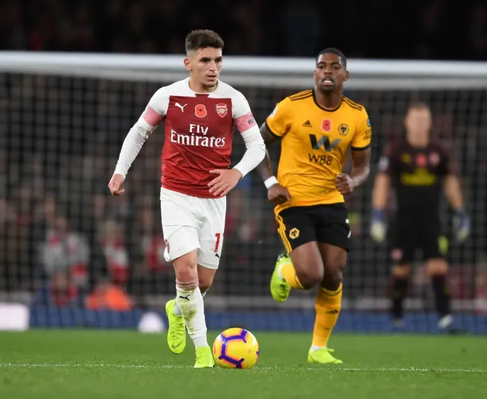 Framed Print : Lucas Torreira in Action: Arsenal vs. Wolverhampton Wanderers, Premier League 2018-19