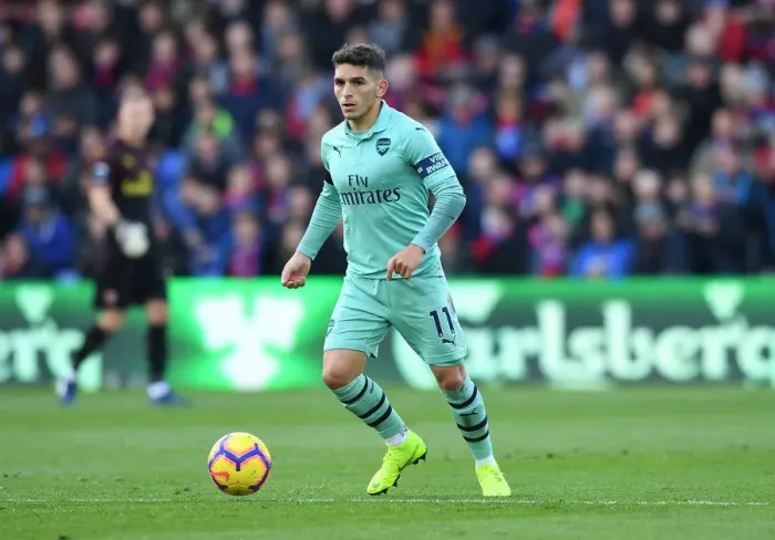 Framed Print : Lucas Torreira in Action: Arsenal vs Crystal Palace, Premier League 2018-19