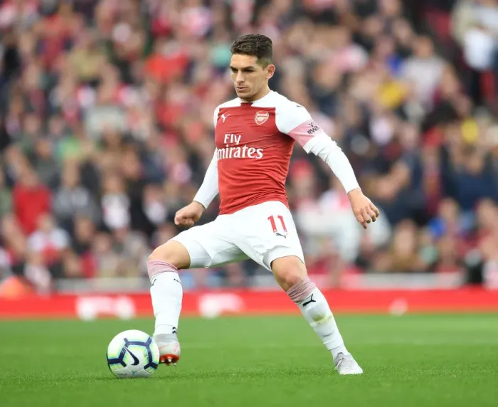 Framed Print : Lucas Torreira in Action: Arsenal vs Everton, Premier League 2018-19