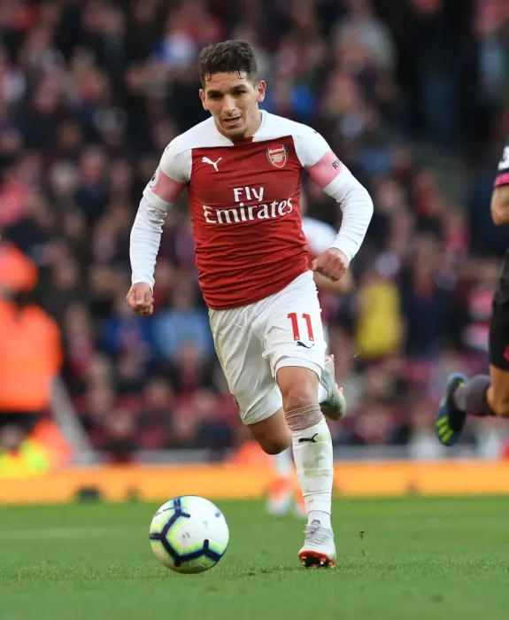Framed Print : Lucas Torreira in Action: Arsenal vs Everton, Premier League 2018-19