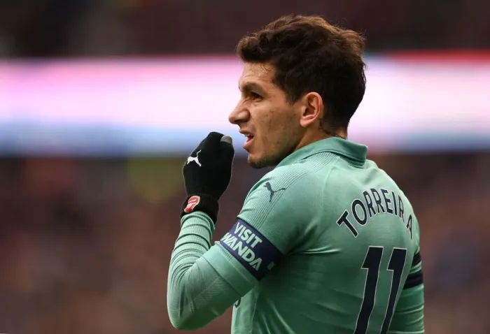 Framed Print : Lucas Torreira in Action: West Ham United vs. Arsenal FC, Premier League 2018-19 Framed Print : Lucas Torreira in Action: West Ham United vs. Arsenal FC, Premier League 2018-19