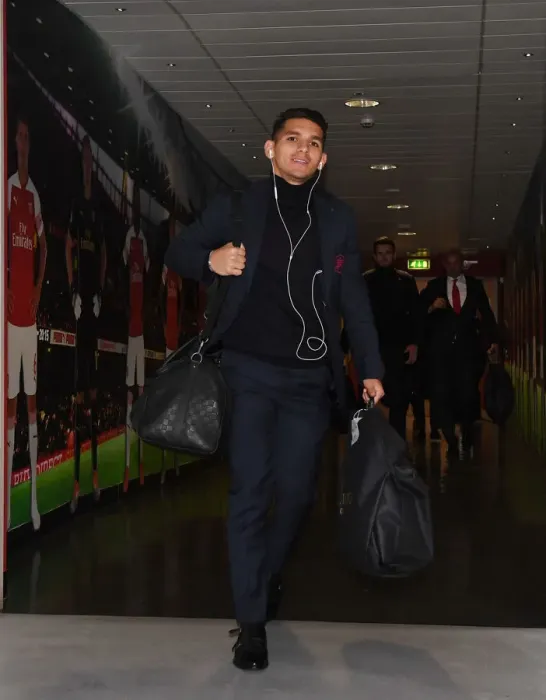 Framed Print : Lucas Torreira: Arsenal FC vs Liverpool FC, Premier League Showdown (2018-19) Framed Print : Lucas Torreira: Arsenal FC vs Liverpool FC, Premier League Showdown (2018-19)