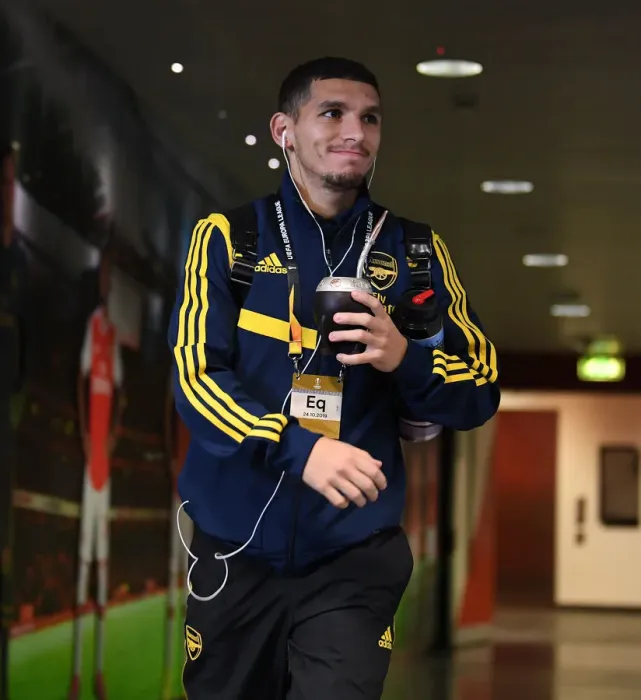 Framed Print : Lucas Torreira Gears Up: Arsenal's Battle-Ready Midfielder Awaits Europa League Clash Against Vitoria Guimaraes