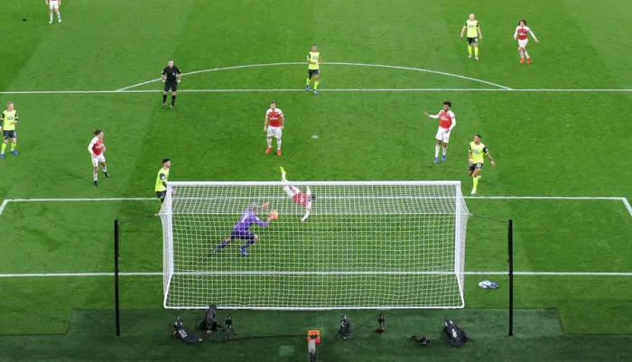 Framed Print : Lucas Torreira Scores for Arsenal Against Huddersfield Town, Premier League 2018-19 Framed Print : Lucas Torreira Scores for Arsenal Against Huddersfield Town, Premier League 2018-19
