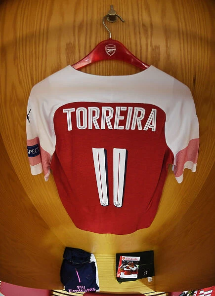 Lucas Torreira's Arsenal Jersey in the Changing Room Before Arsenal vs Sporting CP, UEFA Europa League