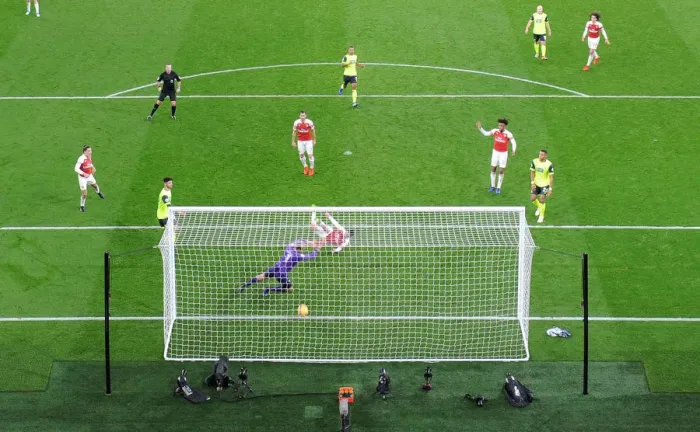 Framed Print : Lucas Torreira's Goal: Arsenal's Triumph Over Huddersfield Town, Premier League 2018-19