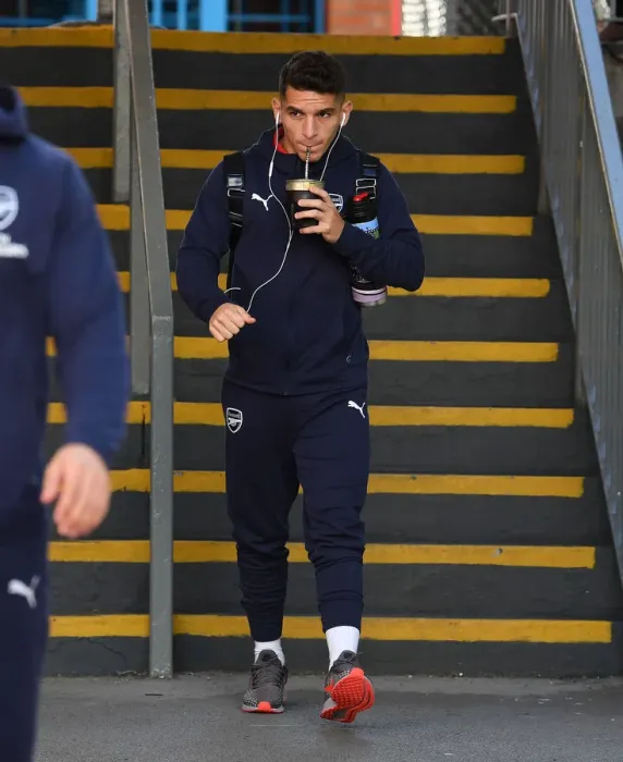 Framed Print : Lucas Torreira's Premier League Debut: Arsenal's New Signing at Selhurst Park vs Crystal Palace, 2018-19 Framed Print : Lucas Torreira's Premier League Debut: Arsenal's New Signing at Selhurst Park vs Crystal Palace, 2018-19