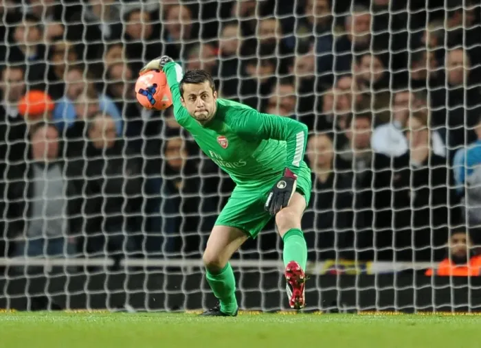 Framed Print : Lukas Fabianski (Arsenal). Arsenal 2: 0 Tottenham Hotspur. FA Cup 3rd Round. Emirates Stadium
