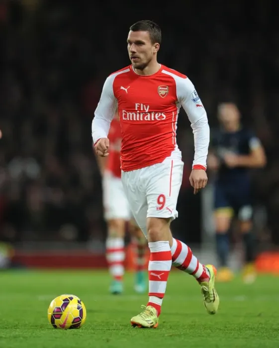 Framed Print : Lukas Podolski in Action: Arsenal vs Southampton, Premier League 2014-15