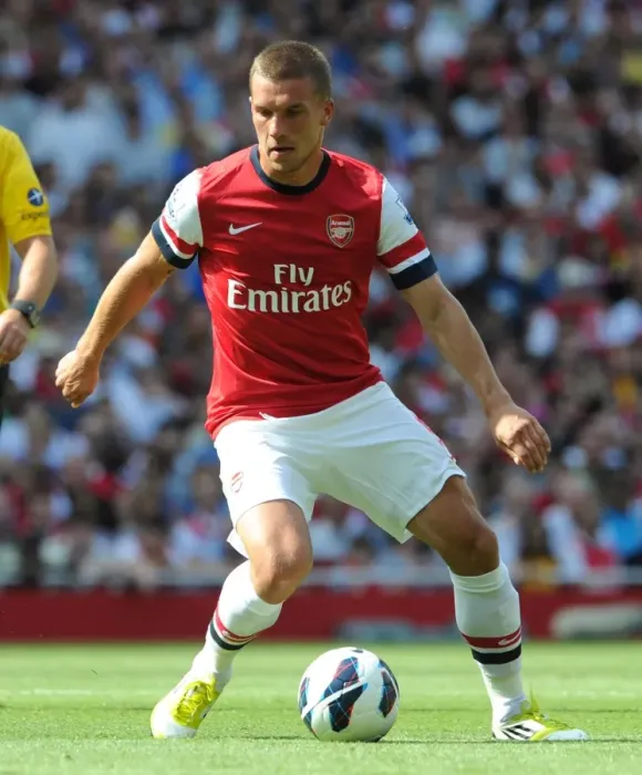 Framed Print : Lukas Podolski in Action: Arsenal vs Sunderland, Premier League 2012-13 Framed Print : Lukas Podolski in Action: Arsenal vs Sunderland, Premier League 2012-13