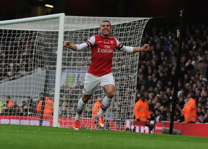Framed Print : Lukas Podolski Scores the Second Goal: Arsenal vs. Fulham, Premier League 2012-13 Framed Print : Lukas Podolski Scores the Second Goal: Arsenal vs. Fulham, Premier League 2012-13
