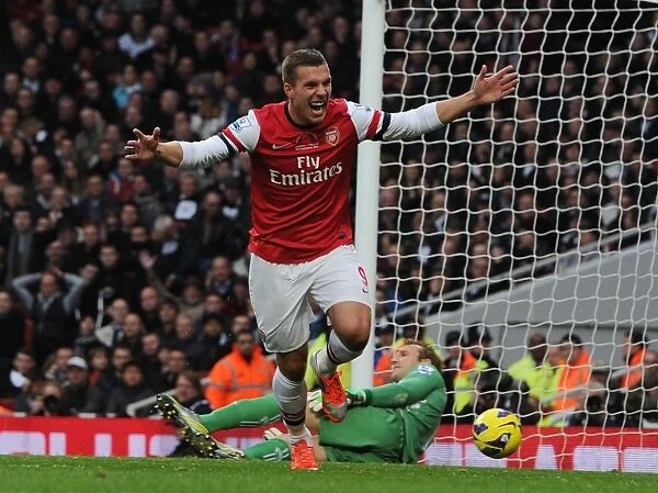 Lukas Podolski's Brace: Arsenal vs Fulham, Premier League 2012-13