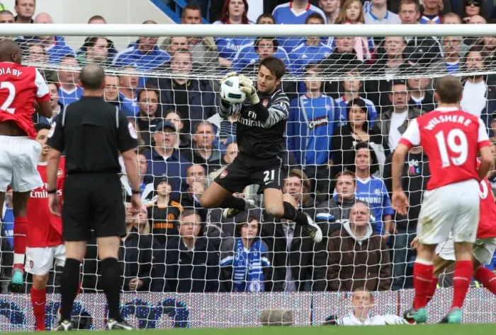 Framed Print : Lukasz Fabianski: Arsenal's Defiance at Stamford Bridge in a 2-0 Chelsea Defeat, Barclays Premier League, March 10, 2010