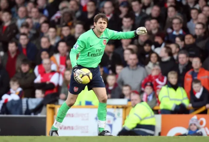 Framed Print : Lukasz Fabianski: The FA Cup Stalemate at Ninian Park with Cardiff City (Arsenal, 2009)