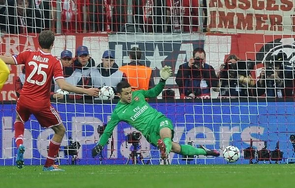 Lukasz Fabianski Saves Thomas Muller's Penalty: Arsenal vs. Bayern Munich, UEFA Champions League 2014