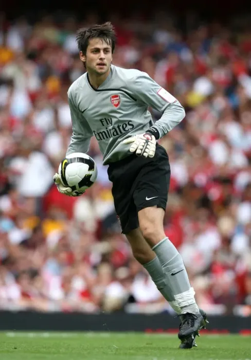 Framed Print : Lukasz Fabianski vs Juventus: Arsenal's Emirates Cup Defeat (2008)