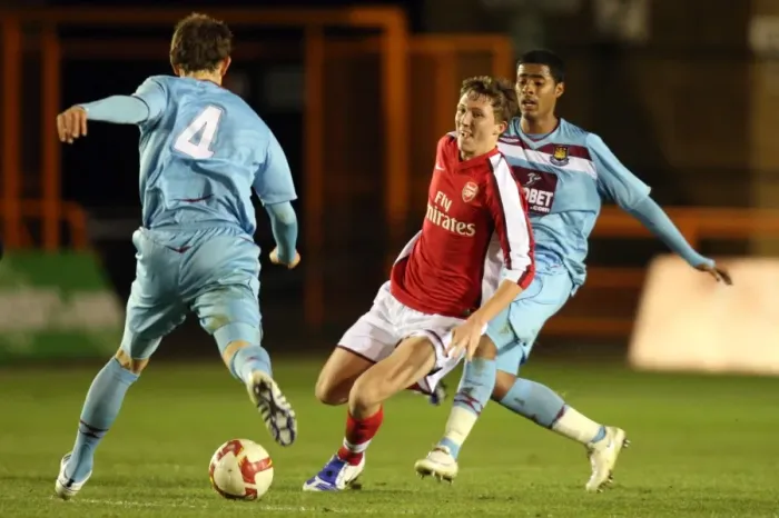 Framed Print : Luke Ayling (Arsenal) Oliver Lee and Ahmed Abdulla (West Ham)