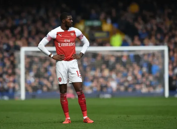 Framed Print : Maitland-Niles Stands Firm: Everton vs Arsenal, Premier League 2018-19 Framed Print : Maitland-Niles Stands Firm: Everton vs Arsenal, Premier League 2018-19