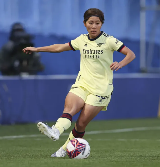 Framed Print : Mana Iwabuchi in Action: Everton Women vs. Arsenal Women, FA WSL 2021-22