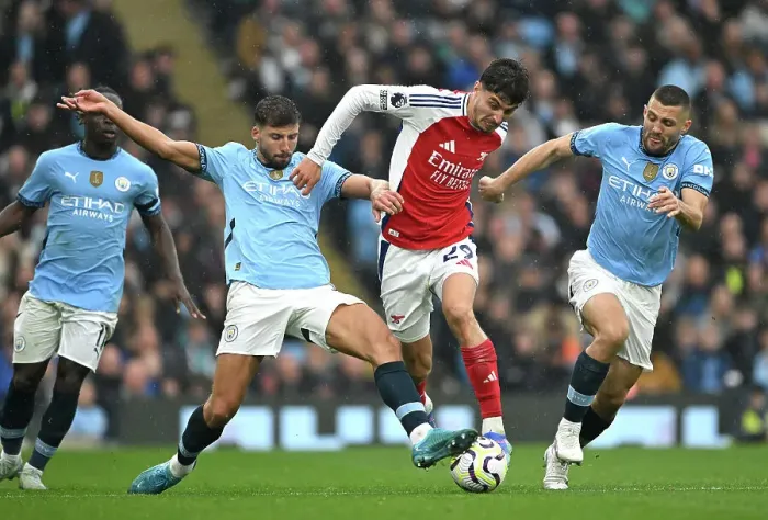 Framed Print : Manchester City FC v Arsenal FC - Premier League