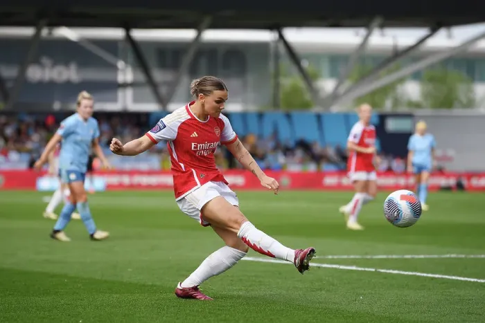 Framed Print : Manchester City v Arsenal FC - Barclays Women's Super League Framed Print : Manchester City v Arsenal FC - Barclays Women's Super League