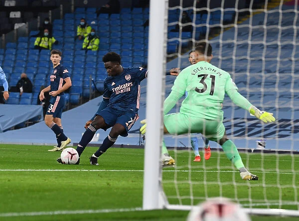 Manchester City vs Arsenal: Bukayo Saka's Thwarted Goal in Empty Etihad Stadium - Premier League 2020-21