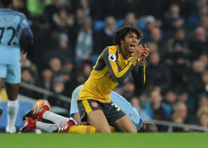 Framed Print : Manchester City vs Arsenal: Elneny in Action - Premier League Clash (December 2016) Framed Print : Manchester City vs Arsenal: Elneny in Action - Premier League Clash (December 2016)