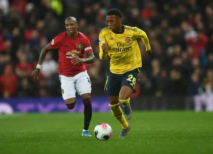 Framed Print : Manchester United vs Arsenal: Clash of the Reds and Gunners in the Premier League (September 2019) Framed Print : Manchester United vs Arsenal: Clash of the Reds and Gunners in the Premier League (September 2019)