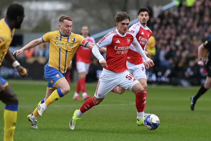Framed Print : Mansfield Town v Arsenal - Emirates FA Cup Fifth Round Framed Print : Mansfield Town v Arsenal - Emirates FA Cup Fifth Round