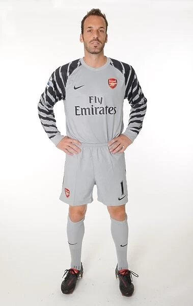 Manuel Almunia (Arsenal). Arsenal 1st Team Photocall and Membersday. Emirates Stadium