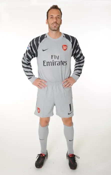 Framed Print : Manuel Almunia (Arsenal). Arsenal 1st Team Photocall and Membersday. Emirates Stadium Framed Print : Manuel Almunia (Arsenal). Arsenal 1st Team Photocall and Membersday. Emirates Stadium