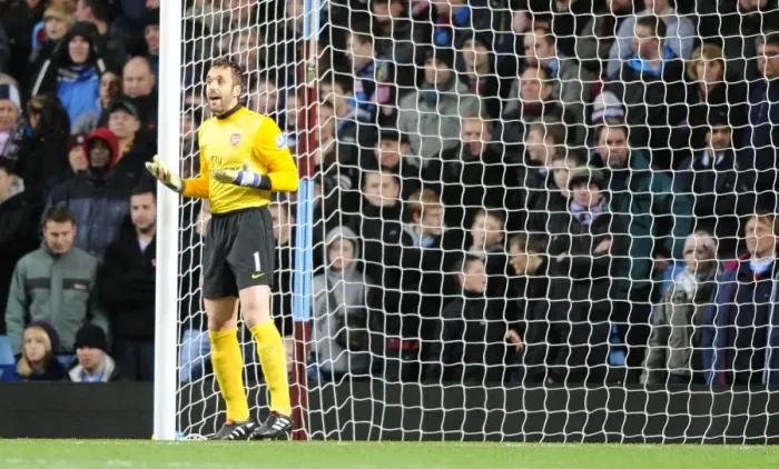 Framed Print : Manuel Almunia (Arsenal). Aston Villa 0: 0 Arsenal. Barclays Premier League Framed Print : Manuel Almunia (Arsenal). Aston Villa 0: 0 Arsenal. Barclays Premier League