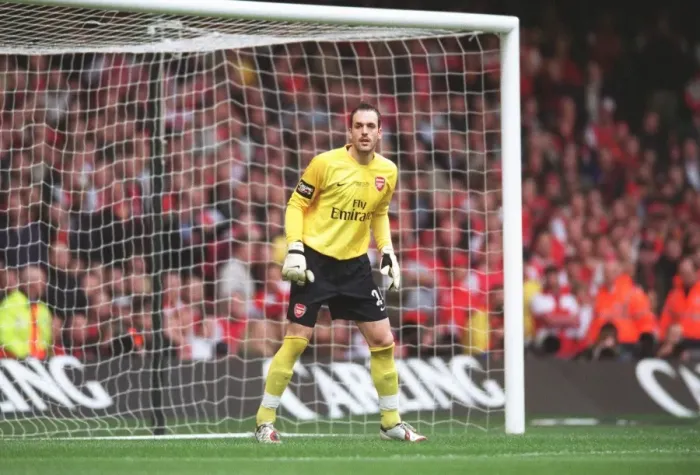 Framed Print : Manuel Almunia: Arsenal's Goalkeeper in Defeat at The Carling Cup Final vs. Chelsea, 2007 Framed Print : Manuel Almunia: Arsenal's Goalkeeper in Defeat at The Carling Cup Final vs. Chelsea, 2007