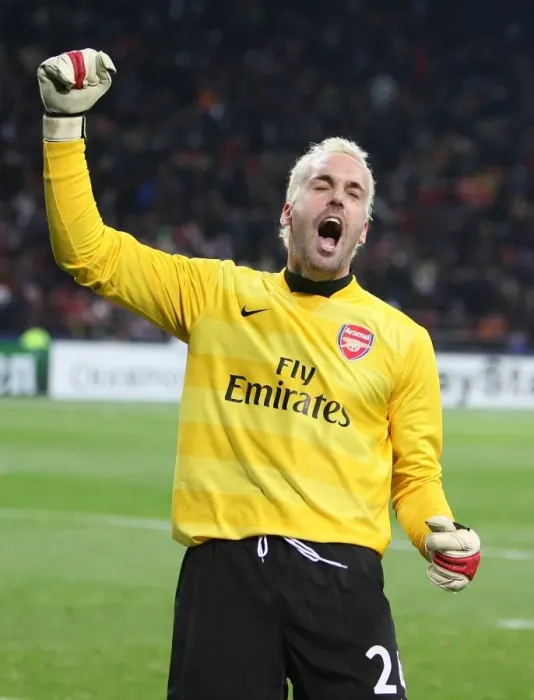 Framed Print : Manuel Almunia celebrates the 2nd Arsenal goal Framed Print : Manuel Almunia celebrates the 2nd Arsenal goal