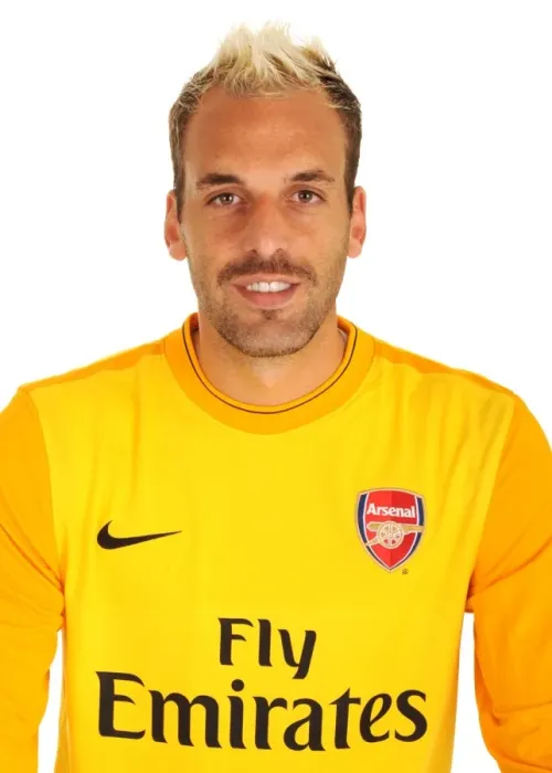Framed Print : Manuel Almunia at Emirates Stadium: Arsenal Football Club Goalkeeper