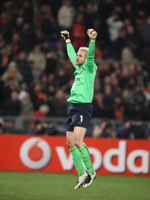 Framed Print : Manuel Almunia's Euphoric Moment: Arsenal's UEFA Champions League Victory over AS Roma (2009) Framed Print : Manuel Almunia's Euphoric Moment: Arsenal's UEFA Champions League Victory over AS Roma (2009)