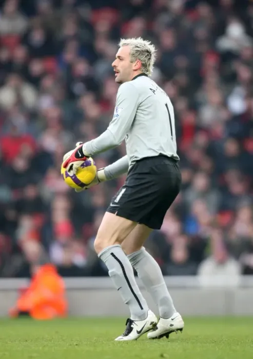 Framed Print : Manuel Almunia's Shut-Out: Arsenal's 1-0 Triumph Over Bolton Wanderers (10 / 1 / 09)