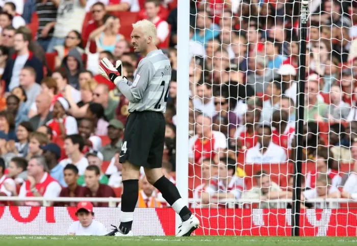 Framed Print : Manuel Almunia's Triumph: Arsenal 2-1 Paris Saint-Germain, Emirates Cup 2007 Framed Print : Manuel Almunia's Triumph: Arsenal 2-1 Paris Saint-Germain, Emirates Cup 2007