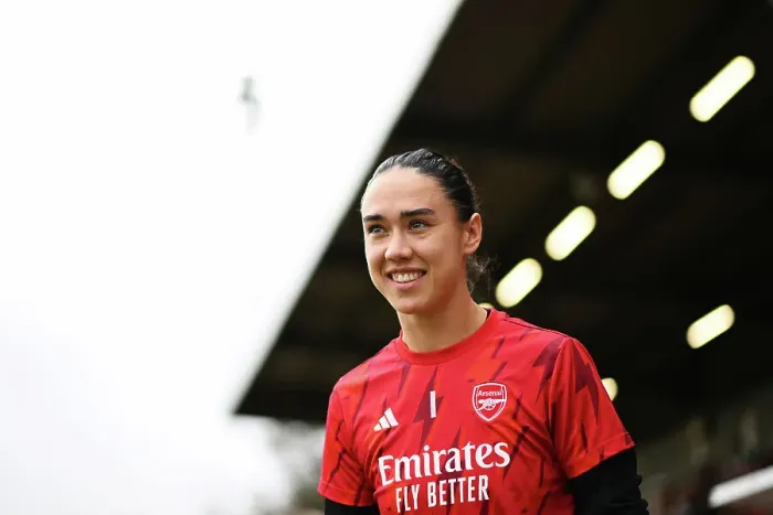 Framed Print : Manuela Zinsberger Gears Up for Arsenal Women's Super League Clash Against Brighton