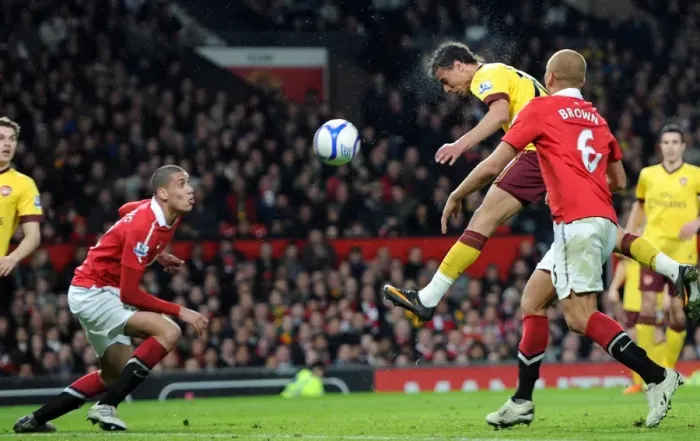 Framed Print : Marouane Chamakh (Arsenal) Wes Brown and Chris Smalling (Man Utd). Manchester United 2