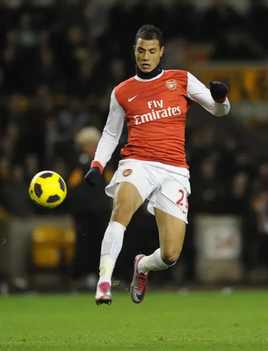 Framed Print : Marouane Chamakh Scores Twice: Arsenal Cruise Past Wolverhampton Wanderers 0-2